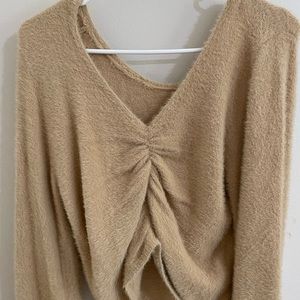 NWT hollister cropped cinch fuzzy sweater